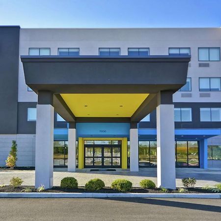 Готель Tru By Hilton Huber Heights Dayton Екстер'єр фото
